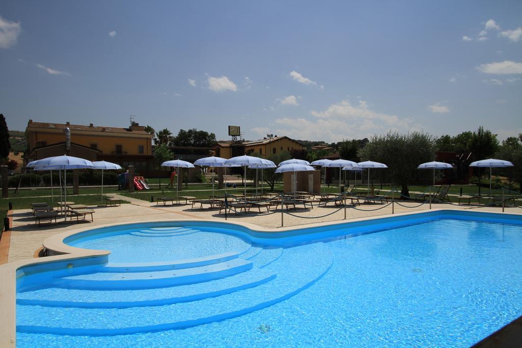 Country House Il Ponte Alba Adriatica Ngoại thất bức ảnh